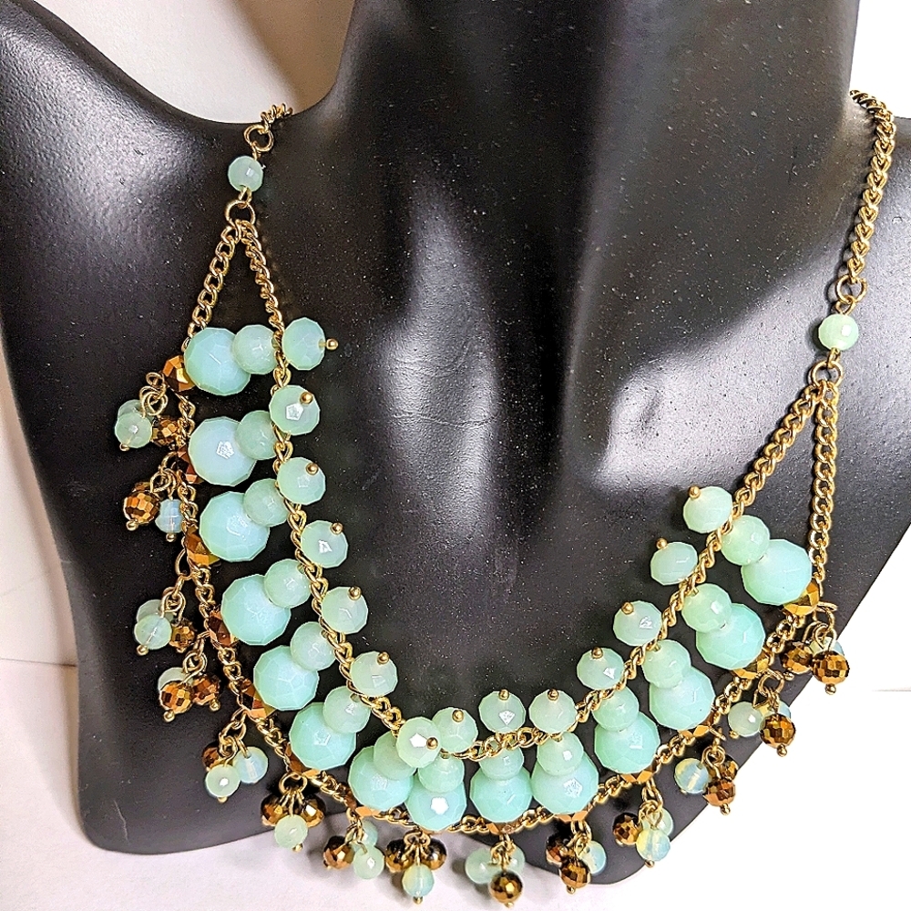 Chico's‎ NWOT  Gold Tone &   Mint Green Beaded Bib Necklace